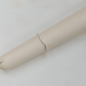 100-03497 14k white gold Diamond curved band